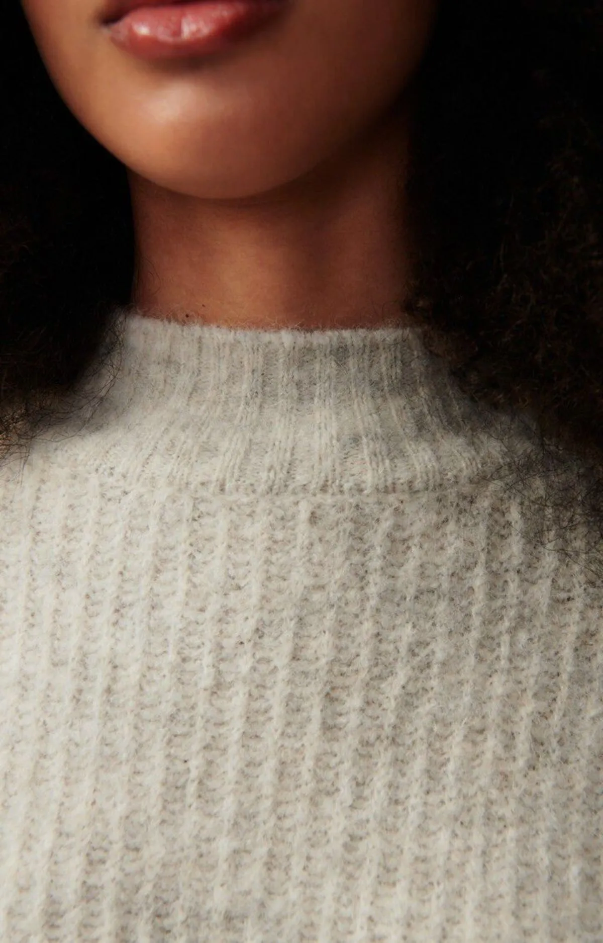 East Cropped Sweater - Powder