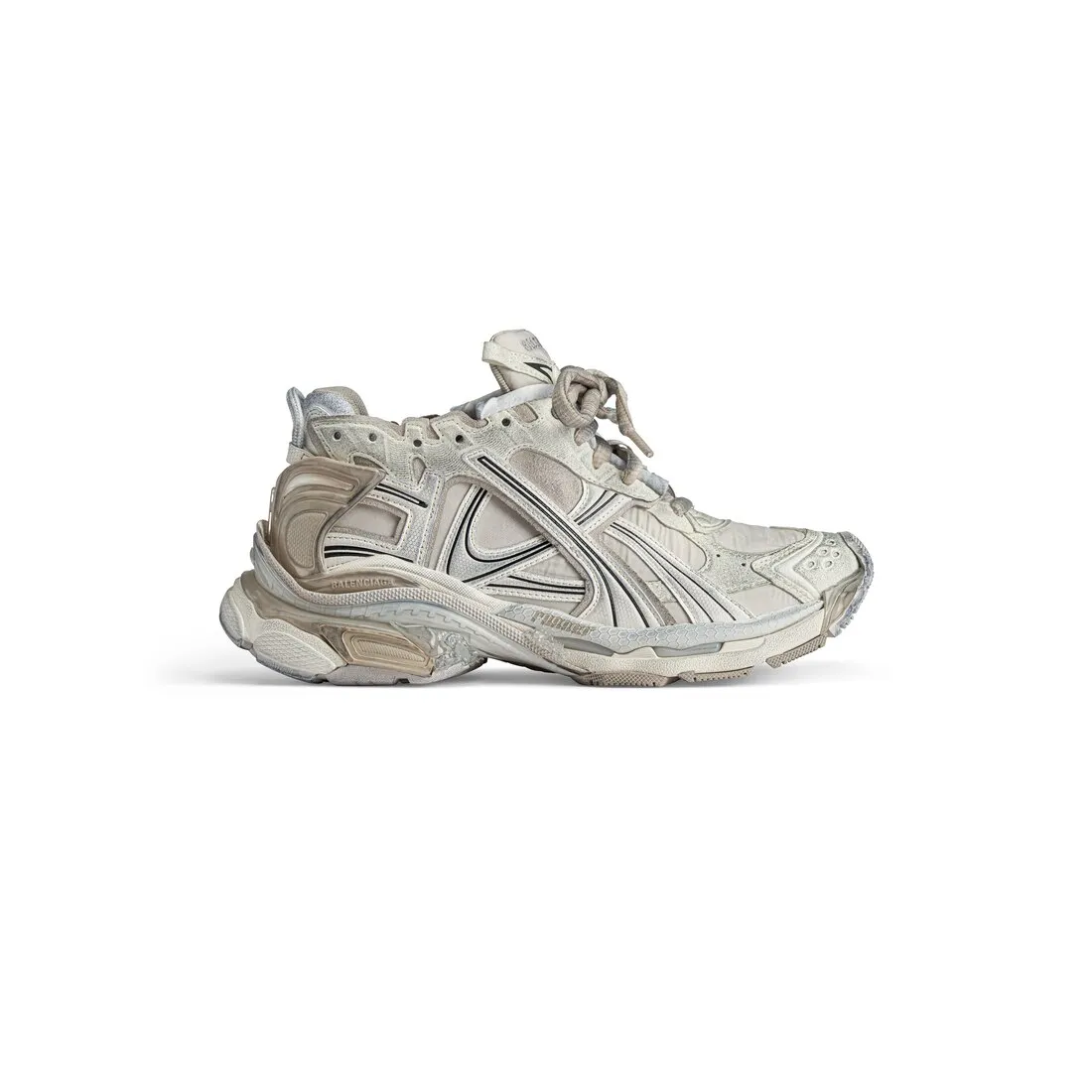      Men's Runner Sneaker  in Beige 