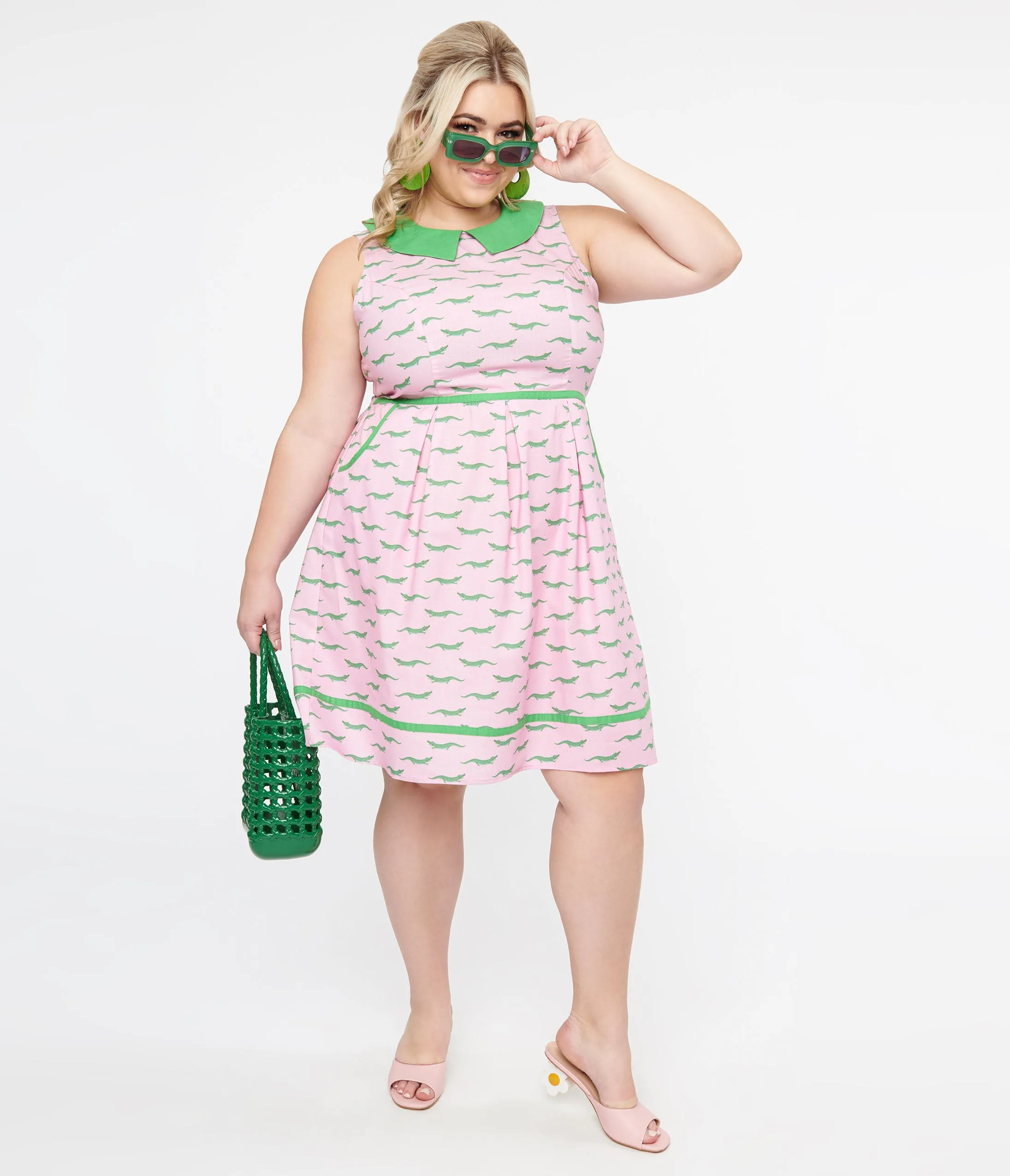 Retrolicious Plus Size 1960s Pink & Green Alligator Fit & Flare Cotton Dress