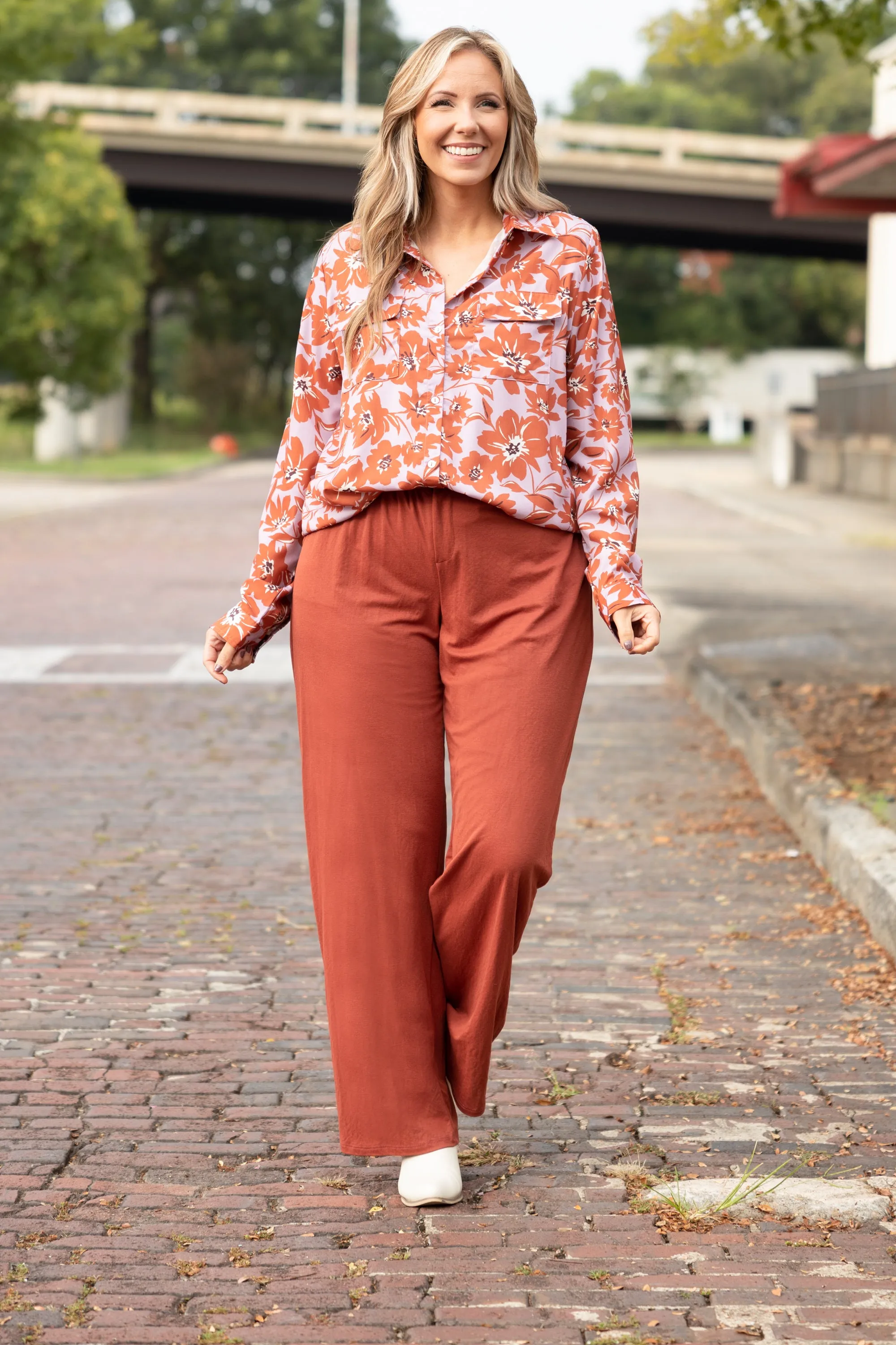 Stylish Brick Colored Sleek Pants