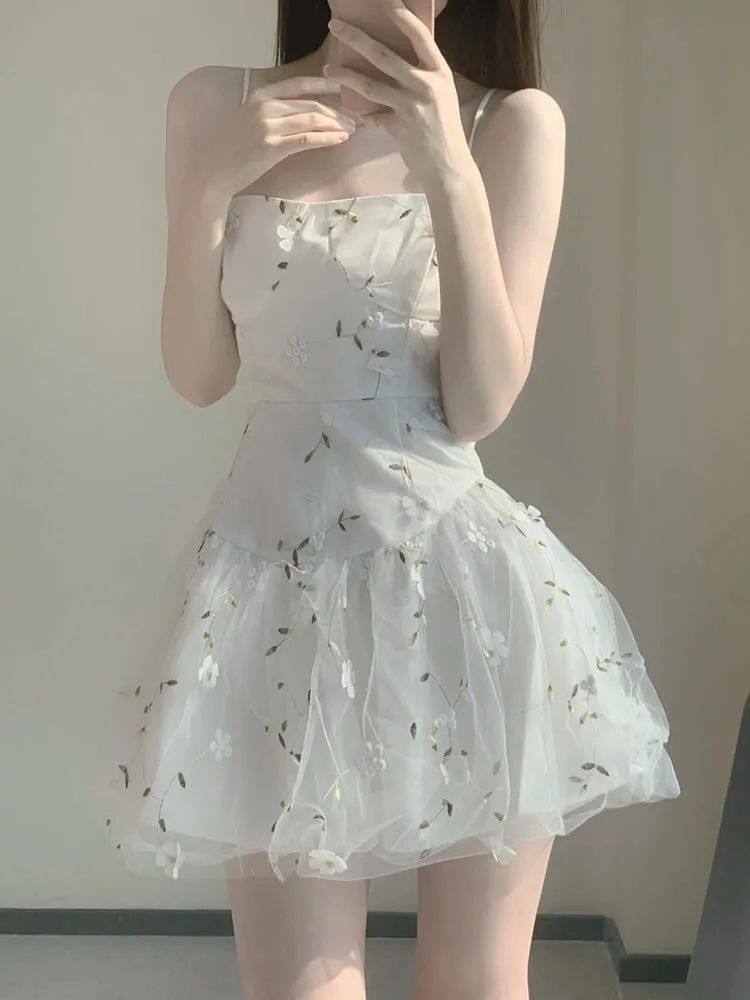 Sweet and Spicy Hollow Waist Fluffy Skirt Sling Dress in White - BY9220